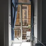 Con Vista * Νάπολη